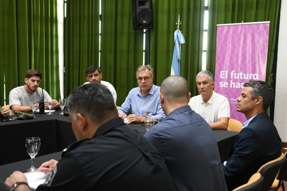 El Intendente encabezó la reunión del Comando Unificado