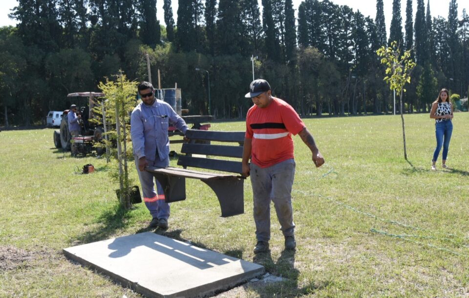 La mejora de plazas avanza en nuevos puntos de la ciudad