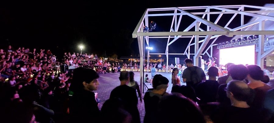 Fin de semana de stand up y cumbia en La Estación