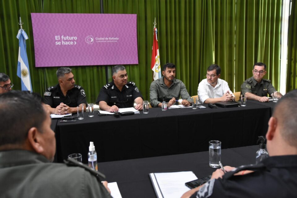 Encuentro del Comando Unificado y reunión del Intendente con el Jefe de Policía