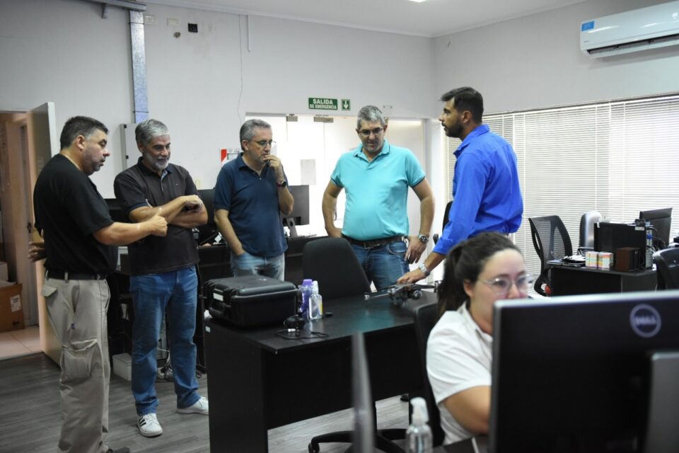 Autoridades del área tecnología de la UNRaf visitaron el Centro de Monitoreo