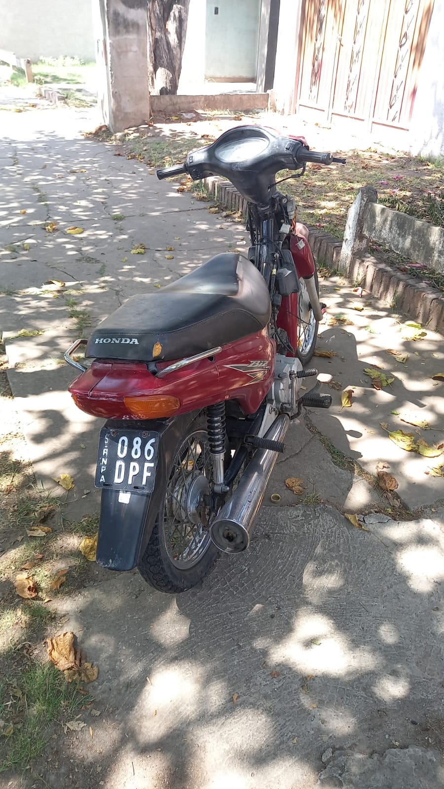 HALLAZGO Y SECUESTRO DE MOTOCICLETA SUSTRAIDA