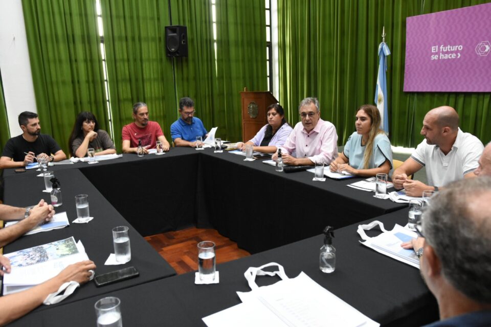 Juegos Suramericanos 2026: Municipio y Provincia presentaron la candidatura de Rafaela a los concejales
