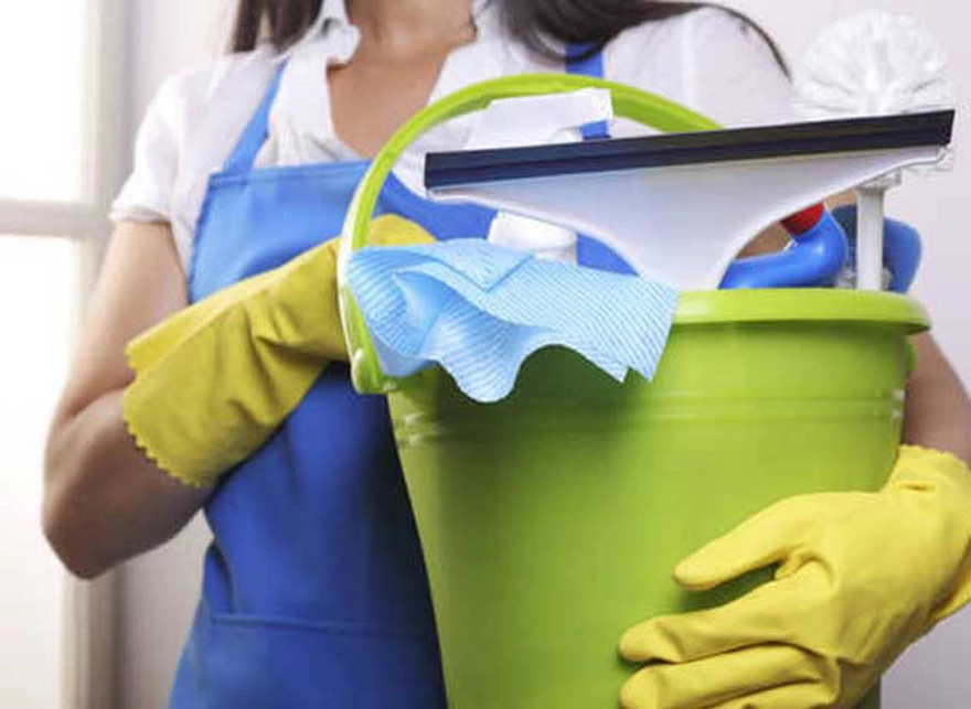 El personal doméstico recibirá un aumento salarial del 36% en tres meses