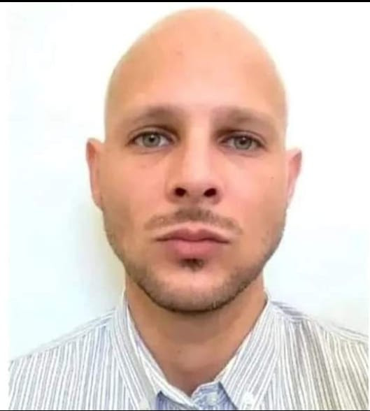 Se solicita información sobre Enzo Maximiliano Bonabello