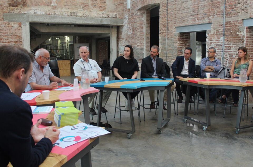 Se realizó en Santa Fe un encuentro de la Región Centro y la Red Argentina de Información Estratégica en Ciencia, Tecnología e Innovación