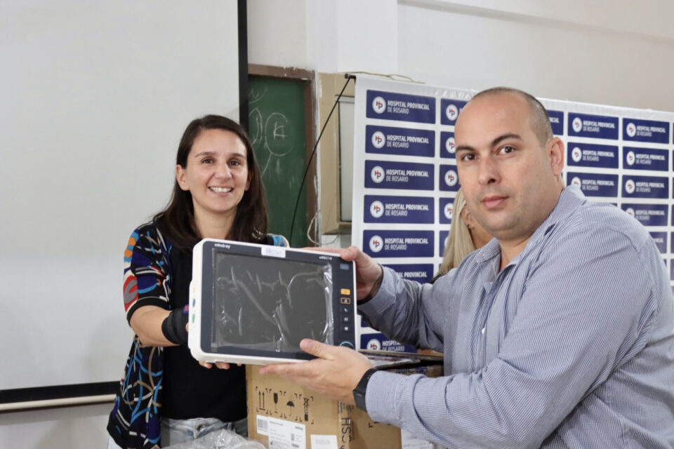 La provincia continúa con la entrega de equipamiento para garantizar partos seguros