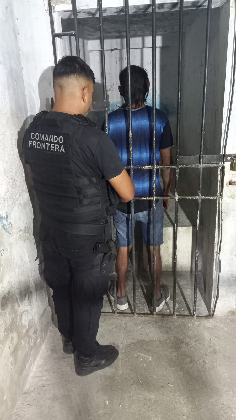 DETUVIERON A UN SUJETO