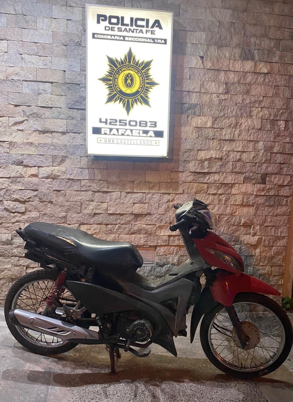 DETUVIERON A UN SUJETO Y SECUESTRARON SU MOTO