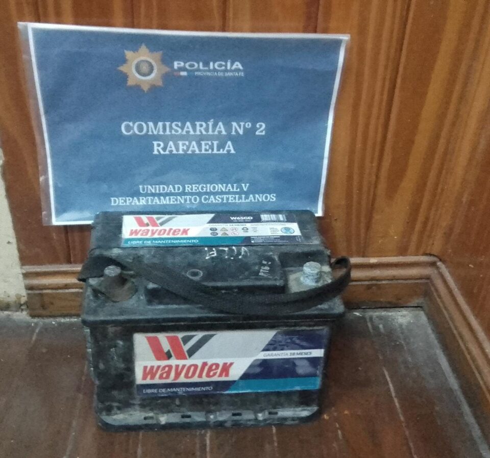 SECUESTRARON UNA BATERÍA DE AUTO