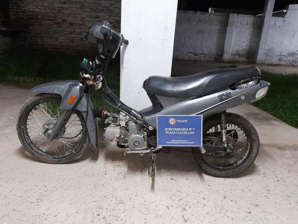 SECUESTRARON UNA MOTO