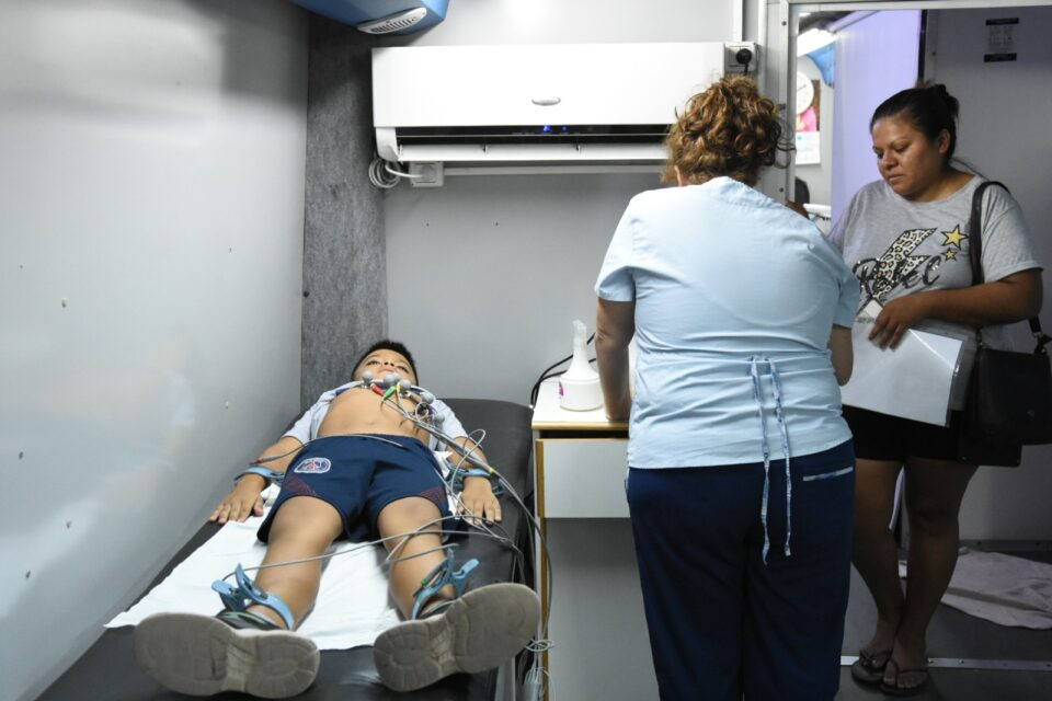 El Ómnibus Sanitario y Hay Equipo como sinónimos de vida sana