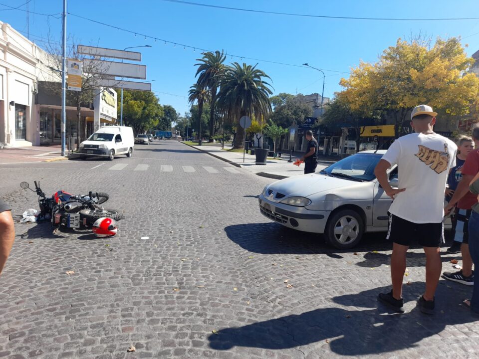 ACCIDENTES DE TRÁNSITO