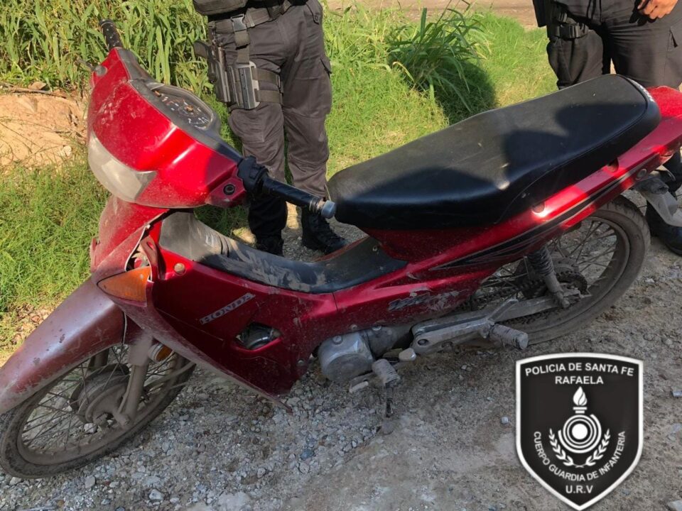 HALLAZGO DE MOTOCICLETA