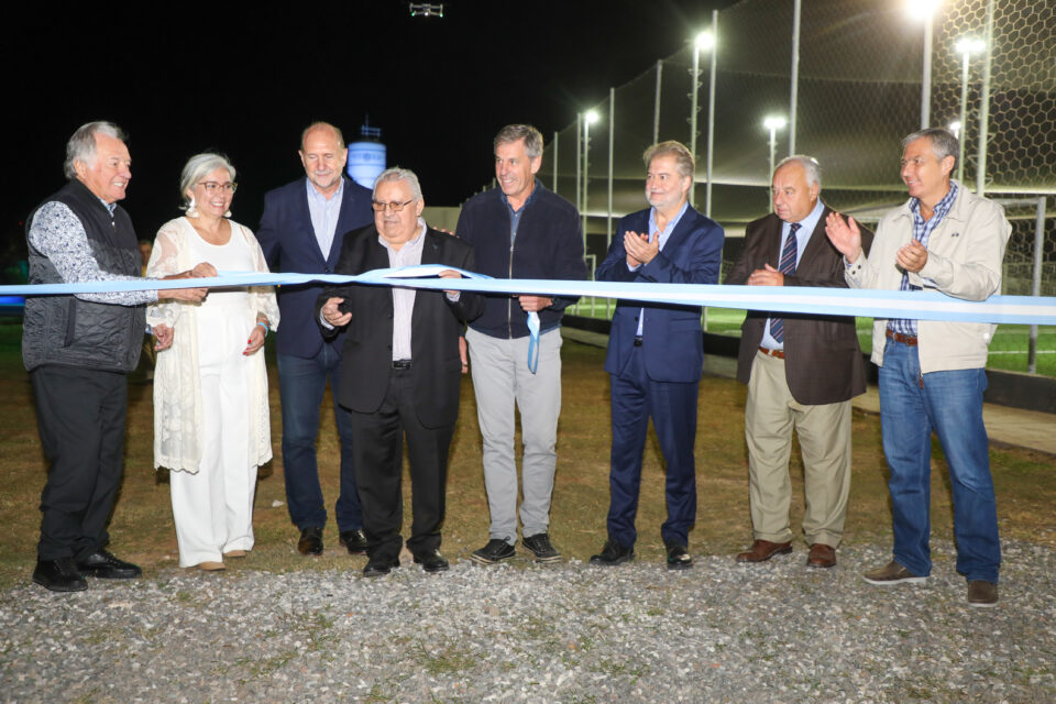 Perotti participó de la inauguración del Centro Deportivo y Recreativo de UTHGRA–Seccional Santa Fe