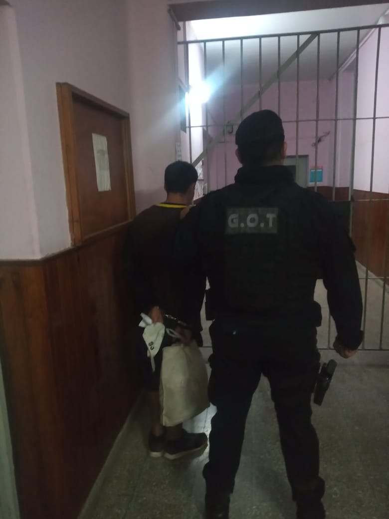 ELEMENTOS RECUPERADOS – APREHENSIÓN DE UN SUJETO