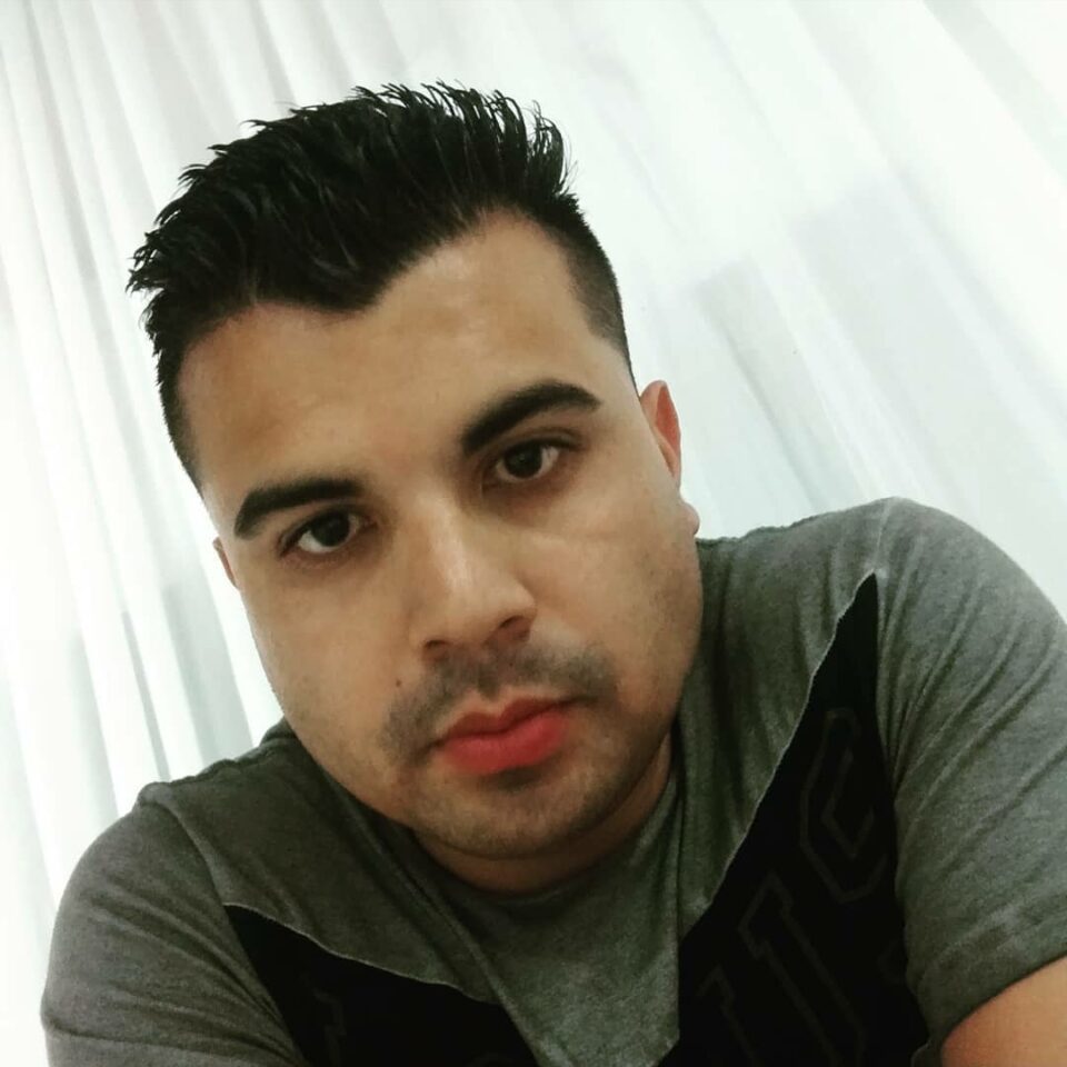 Se solicita información sobre Diego Damián Díaz