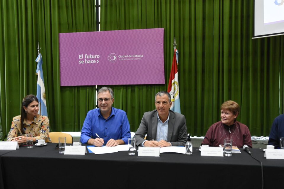 “Construcción de un nuevo modelo productivo de Rafaela con expectativa de futuro”