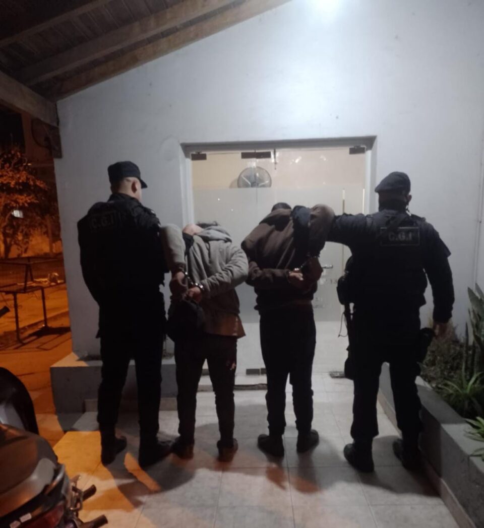 APREHENDIERON A DOS SUJETOS