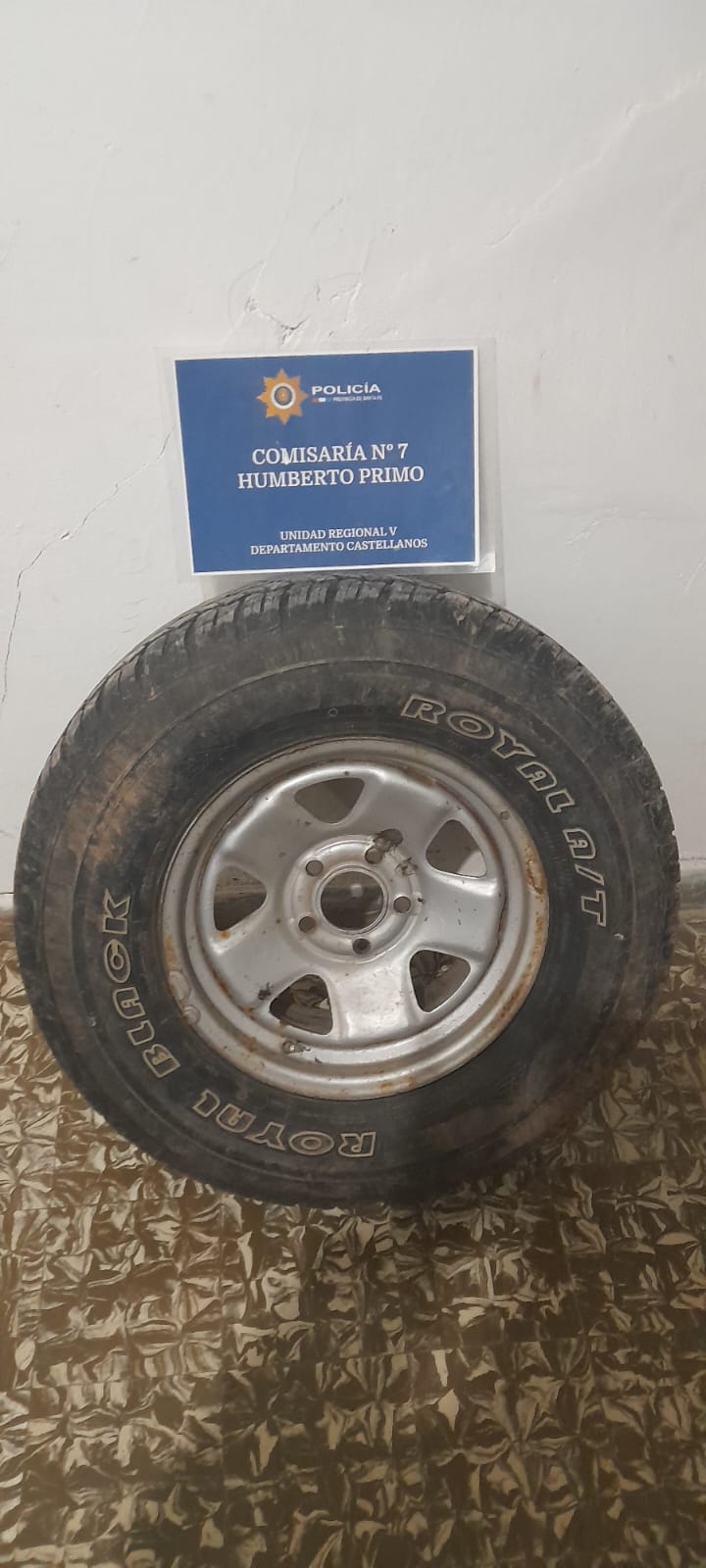 SECUESTRARON UN NEUMÁTICO