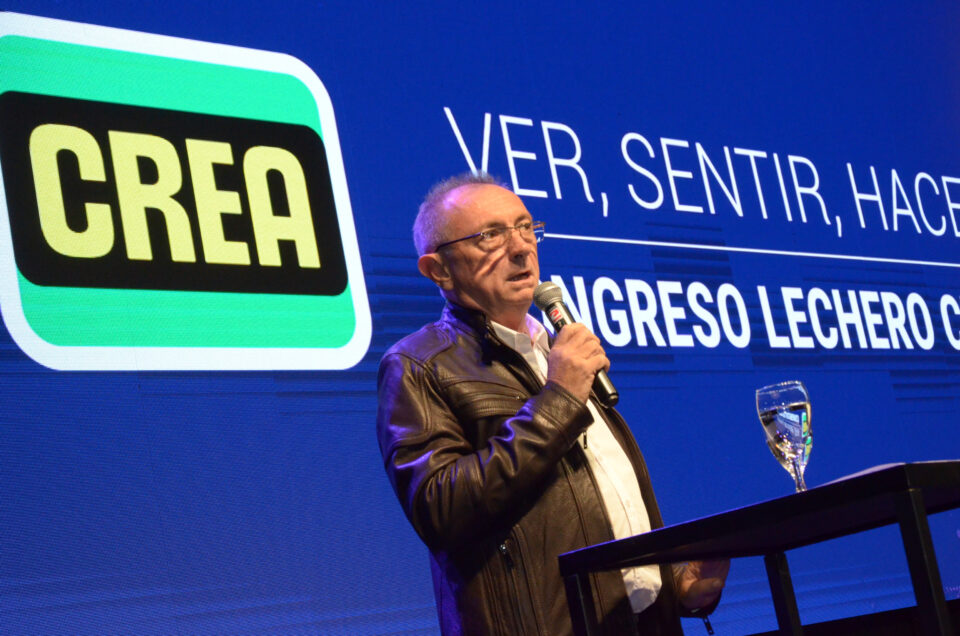 Costamagna participó del Congreso Lechero CREA