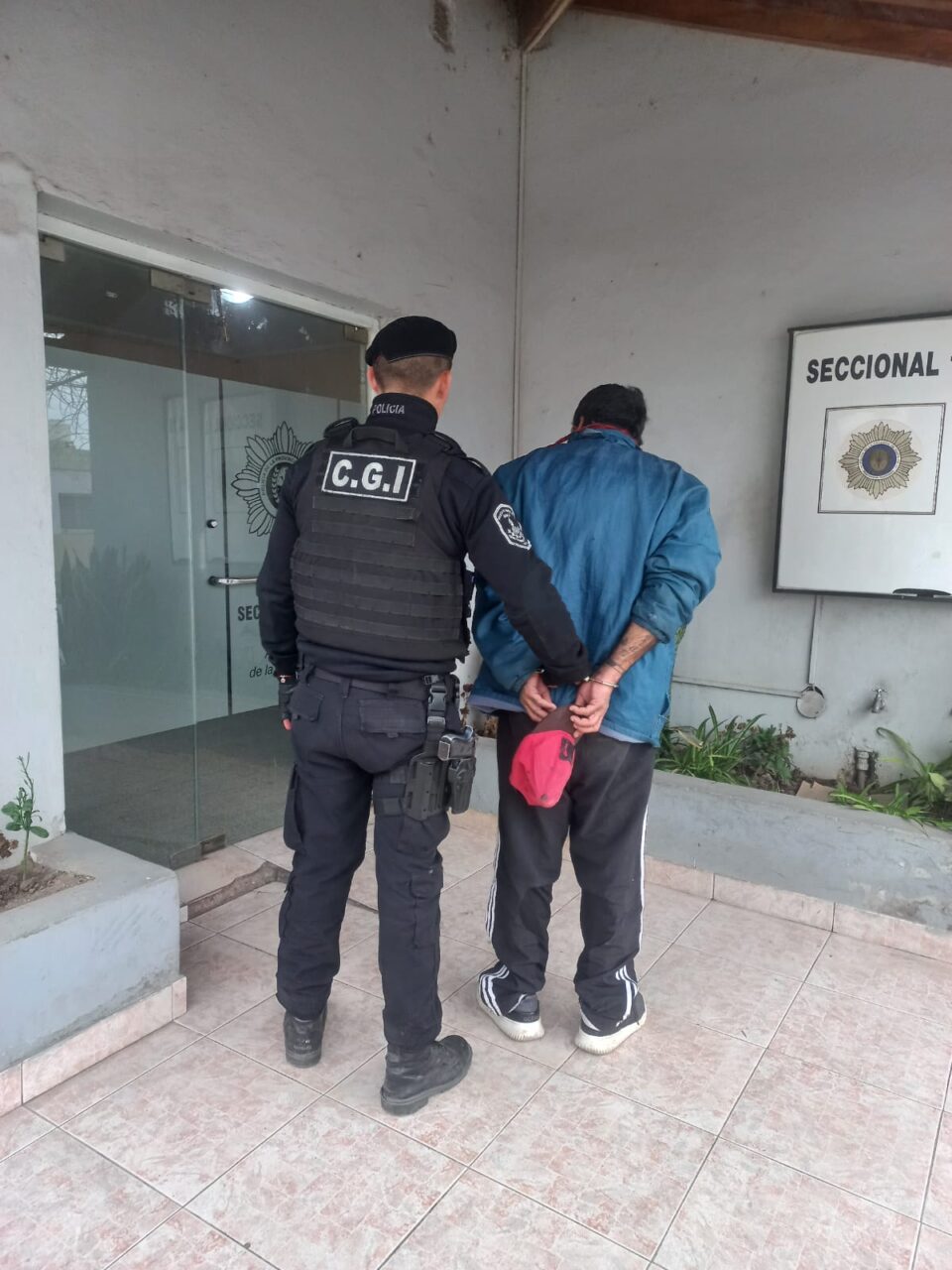 DAÑO, ATENTADO Y RESISTENCIA A LA  AUTORIDAD