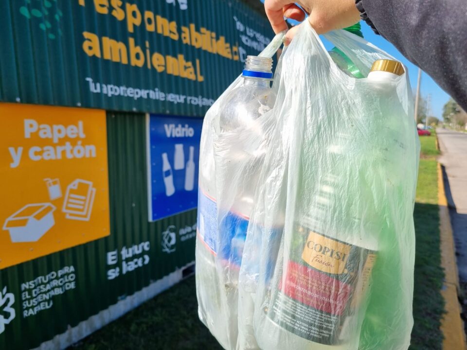 Punto de responsabilidad ambiental en barrio Villa Podio
