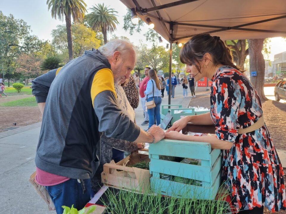 Fortalecimiento de la red de emprendedores verdes en la “Feria Desde el Origen”