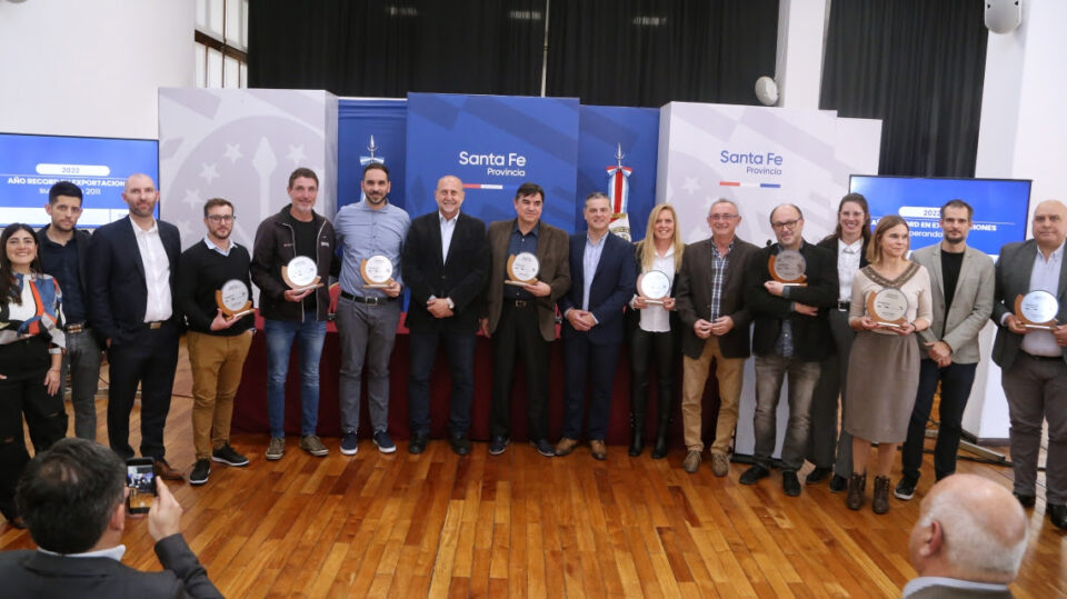 Perotti participó de la entrega de premios a empresas santafesinas en el marco de “Santa Fe Exporta 2023”