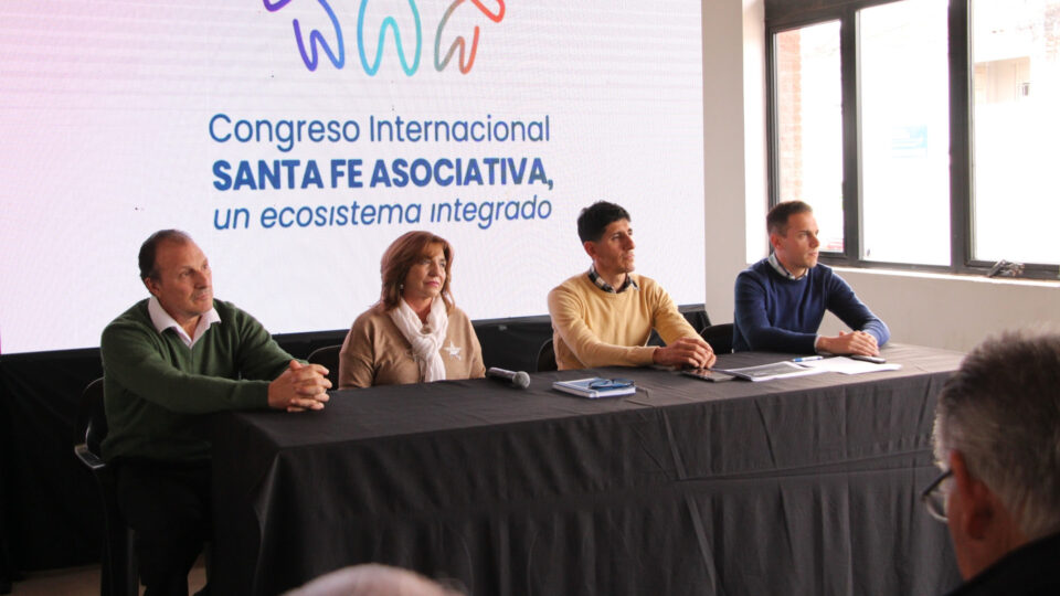 La provincia presentó el congreso internacional “Santa Fe Asociativa – Un ecosistema integrado”