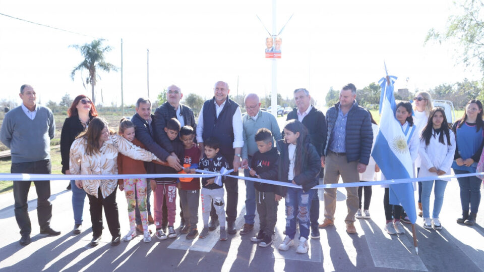 Perotti inauguró la pavimentación de la Ruta Provincia N.º 48-s en el departamento Castellanos