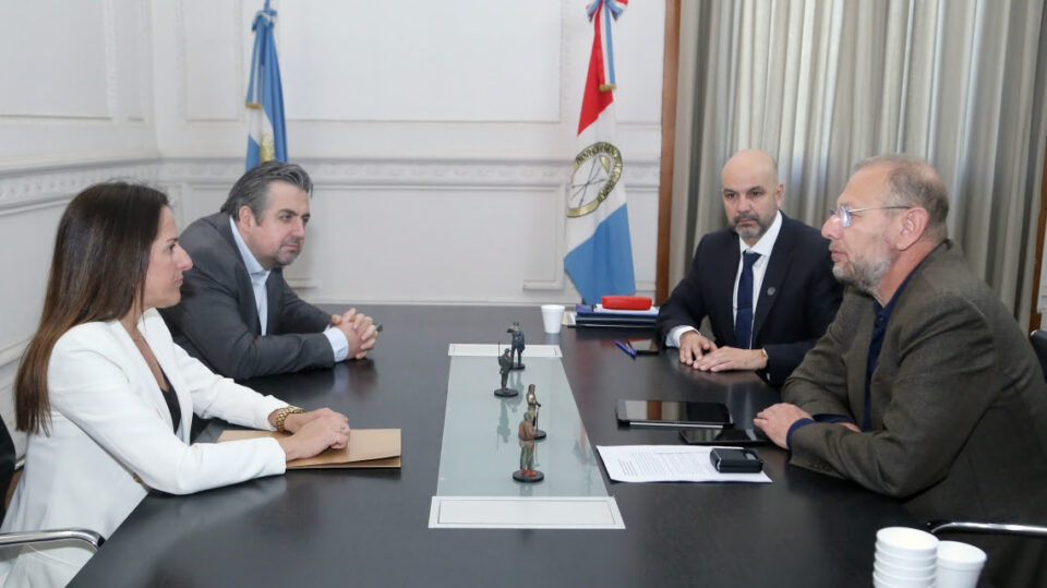 Seguridad: Brilloni y Corach encabezaron una nueva reunión de transición de gobierno en la ciudad de Rosario