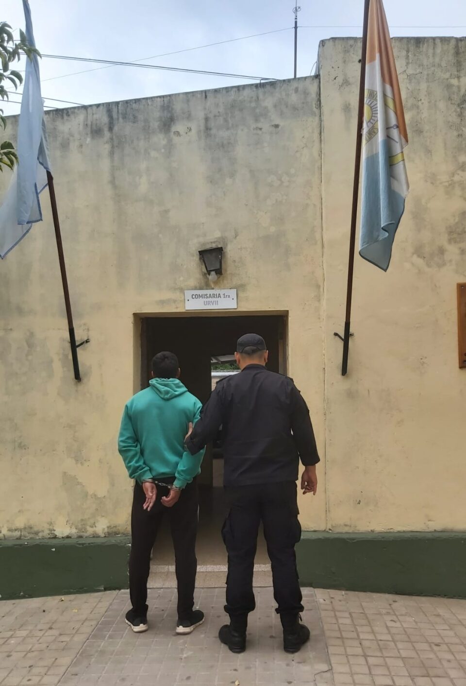 DETUVIMOS A UN SUJETO REQUERIDO POR LA JUSTICIA