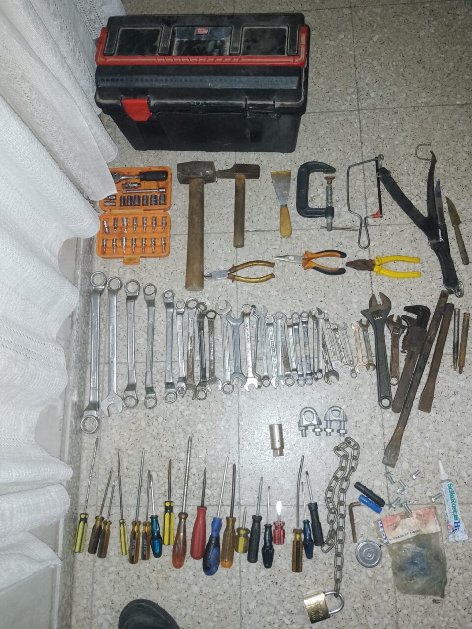 RECUPERARON ELEMENTOS ROBADOS