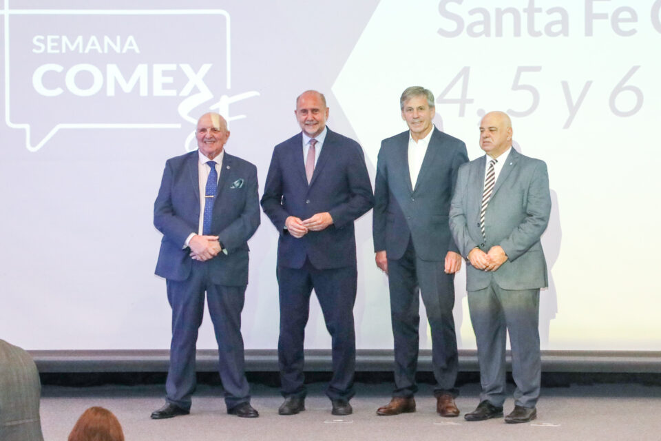 Perotti participó del acto de apertura de la Semana Comex