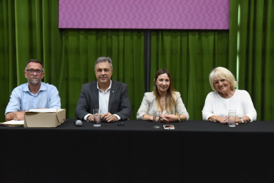 Caminos de la Ruralidad: Se licitó la compra de 11 000 toneladas de ripio para mantenimiento de caminos rurales en nuestra zona