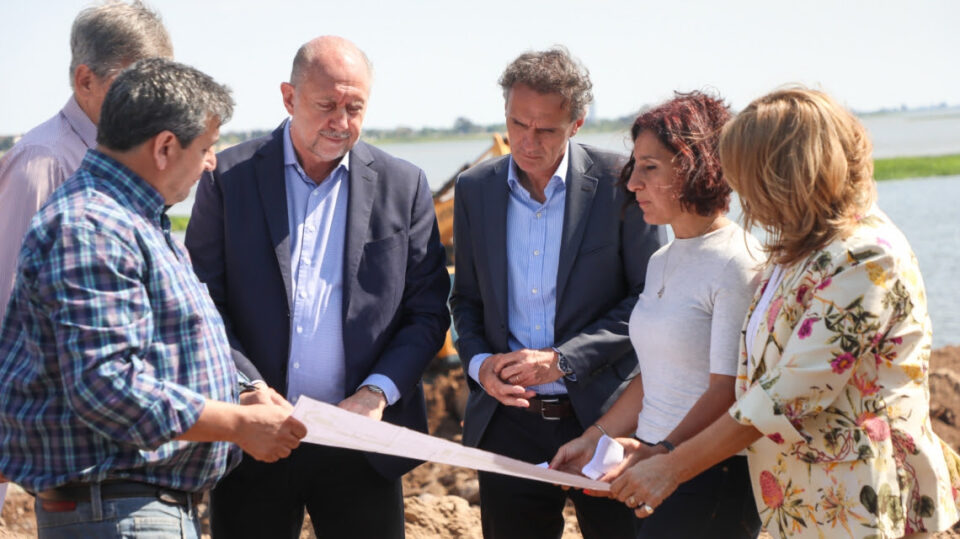 Perotti y Katopodis recorrieron las obras de remodelación del “Paseo de la Laguna – Costanera Néstor Kirchner” de Santa Fe