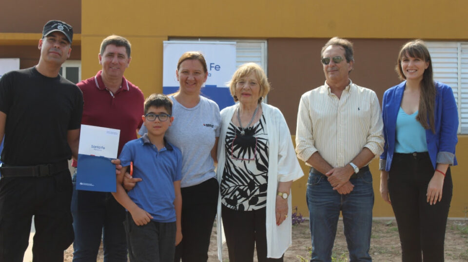 La provincia entregó 72 escrituras en el departamento Las Colonias