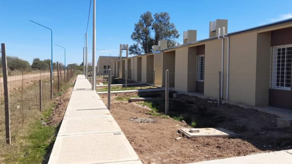 La provincia sorteó 22 viviendas para familias de San Cristóbal