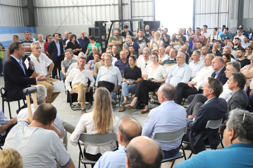 Perotti y Massa habilitaron el Depósito Fiscal del Parque de Actividades Económicas de Rafaela