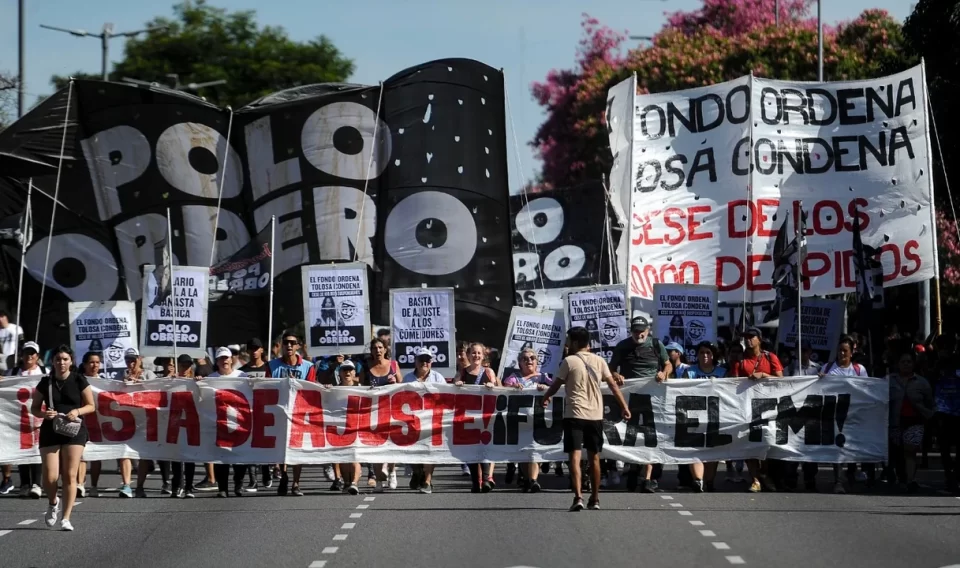 Bullrich, durísima contra los piqueteros: «Van a la marcha y les sacan el plan o se quedan en casa y siguen trabajando»