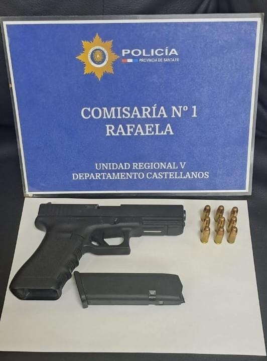 Rafaela  SECUESTRARON UN ARMA DE FUEGO