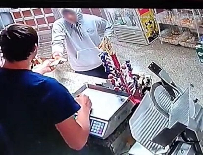 Robó un comercio y al ser detenido surgió que contaba con antecedentes