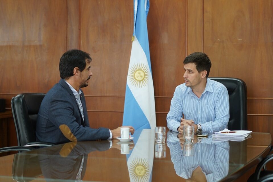 Leonardo Viotti recibió al titular de la Delegación Rafaela de Niñez, Adolescencia y Familia