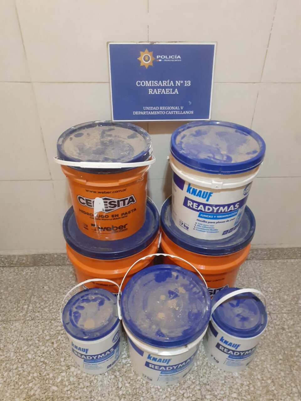 Rafaela  SECUESTRO DE ELEMENTOS