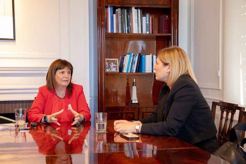 Scaglia presentó ante Bullrich las leyes sobre seguridad votadas en Santa Fe