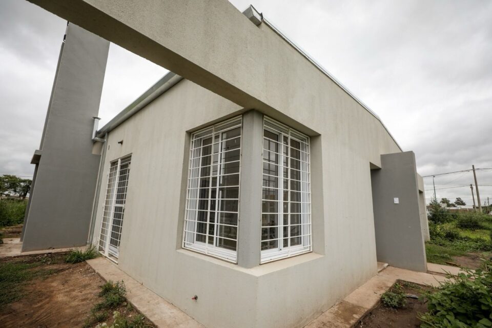 Se encuentra disponible el padrón con los aptos para el sorteo de las viviendas en barrio Mora