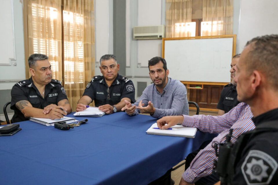 «Cuando hay un hecho de inseguridad somos al primer nivel al que van a reclamar, por eso no nos quitamos la responsabilidad»