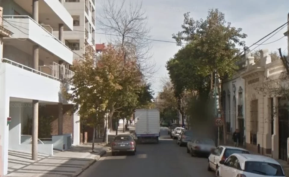 Macabro hallazgo en Caballito: encontraron a un hombre descuartizado dentro de una valija