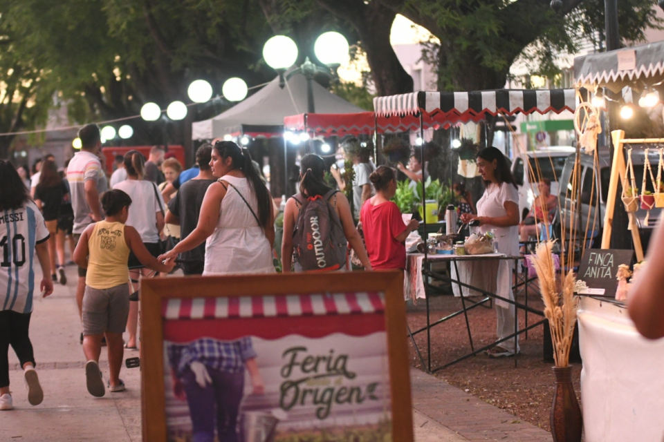 El domingo hay Feria Desde El Origen